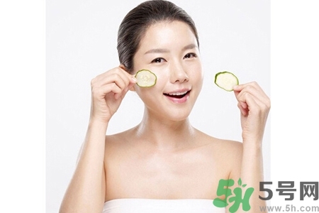 貼黃瓜片后要洗臉嗎？敷黃瓜片后需要洗臉嗎？