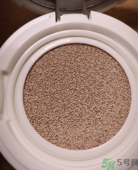 夢(mèng)妝凈致氣墊粉底液怎么用？夢(mèng)妝桃花遮瑕氣墊使用方法