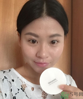 夢妝凈致氣墊粉底液多少錢？夢妝桃花遮瑕氣墊價格