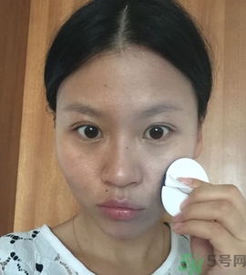 夢妝凈致氣墊粉底液多少錢？夢妝桃花遮瑕氣墊價格