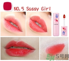 蘭芝貓頭鷹唇釉色號(hào) 蘭芝貓頭鷹唇釉試色圖 蘭芝貓頭鷹唇釉色號(hào) 蘭芝貓頭鷹唇釉試色圖