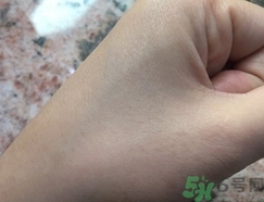 菲詩小鋪水光無瑕氣墊修顏乳怎么用？菲詩小鋪氣墊cc使用方法