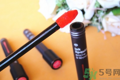 菲詩小鋪水墨絢染水潤唇彩怎么樣？菲詩小鋪唇彩好用嗎？