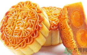 蓮蓉月餅的餡料是什么？蓮蓉月餅的餡料怎么做？