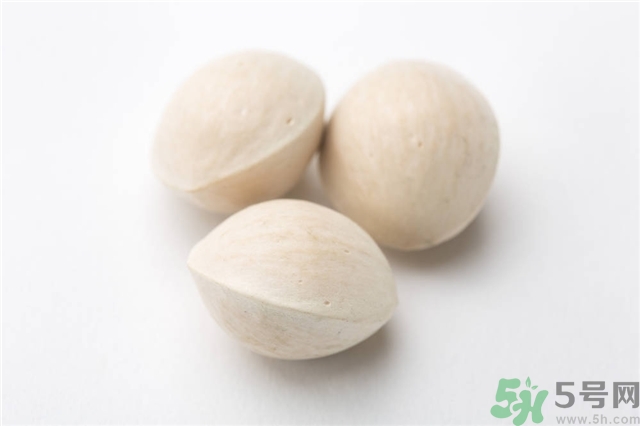 白果什么時候成熟？沒熟的白果能不能吃？