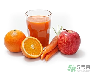 蘋果和胡蘿卜能一起吃嗎？蘋果和胡蘿卜能一起榨汁嗎？