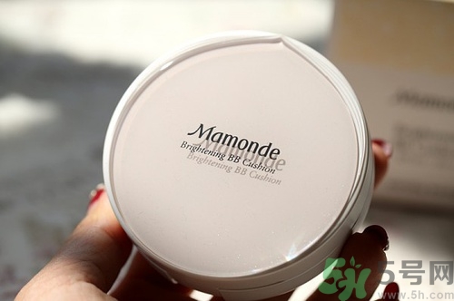 夢(mèng)妝光采裸透氣墊怎么樣？夢(mèng)妝桃花遮瑕氣墊bb好用嗎？