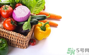 蘋果和黃瓜能一起吃嗎？蘋果和黃瓜能一起榨汁嗎？