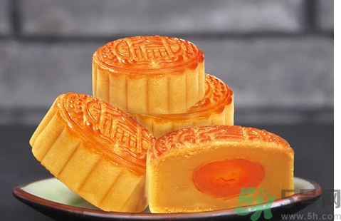 蛋黃月餅好吃嗎？蛋黃月餅?zāi)膫€(gè)牌子好吃？