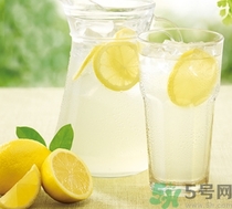 葡萄汁可以加檸檬嗎?葡萄汁加檸檬能喝嗎? 葡萄汁可以加檸檬嗎?葡萄汁加檸檬能喝嗎?