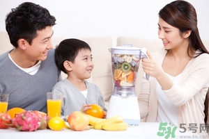 蘋果和火龍果哪個(gè)減肥？蘋果和火龍果可以一起榨汁嗎？