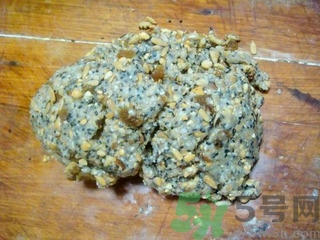 五仁月餅的做法 五仁月餅餡料的做法 五仁月餅的做法 五仁月餅餡料的做法