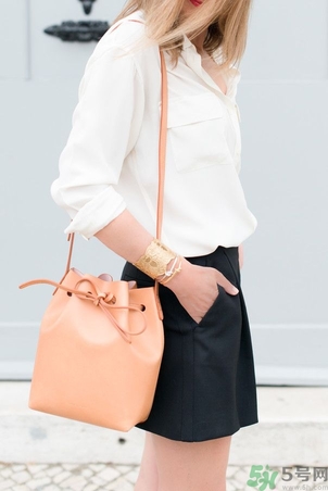 Mansur Gavriel水桶包價(jià)格多少錢？Mansur Gavriel水桶包尺寸大小