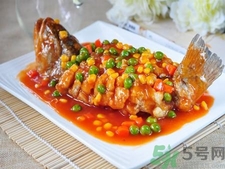 鱸魚的營養(yǎng)價值 鱸魚的功效與作用 鱸魚的營養(yǎng)價值 鱸魚的功效與作用
