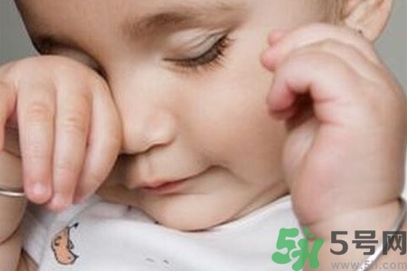 流行性腮腺炎的表現(xiàn)有哪些？?流行性腮腺炎飲食怎么調(diào)理？