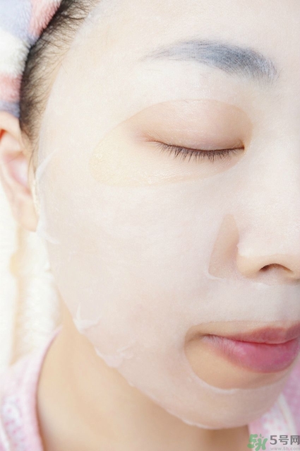 ahc面膜敷完要洗嗎？ahc面膜用完需要洗嗎？