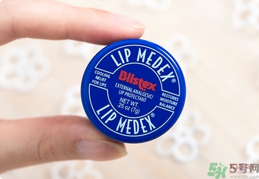 Blistex碧唇小藍(lán)罐好用嗎？怎么用？