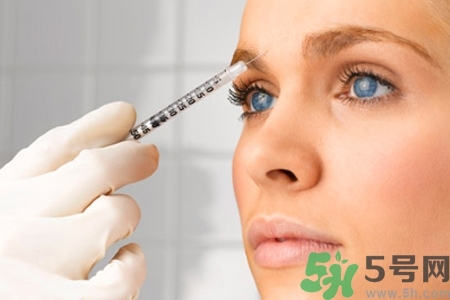 玻尿酸隆鼻的危害有哪些？玻尿酸隆鼻的副作用是什么？