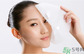 敷面膜臉上刺痛是怎么回事？如何正確敷面膜