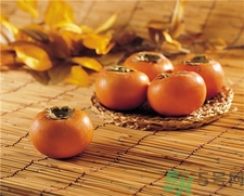 柿子的營(yíng)養(yǎng)價(jià)值 柿子的功效與作用 柿子的營(yíng)養(yǎng)價(jià)值 柿子的功效與作用