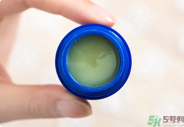 Blistex碧唇小藍(lán)罐好用嗎？怎么用？