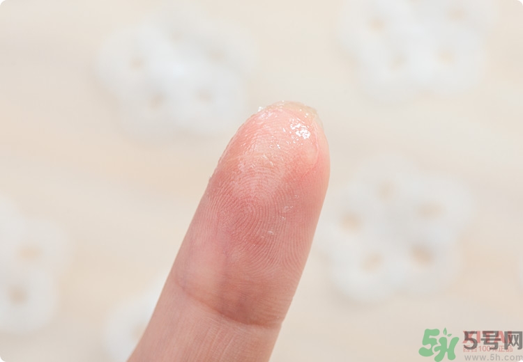 Blistex碧唇小藍(lán)罐好用嗎？怎么用？