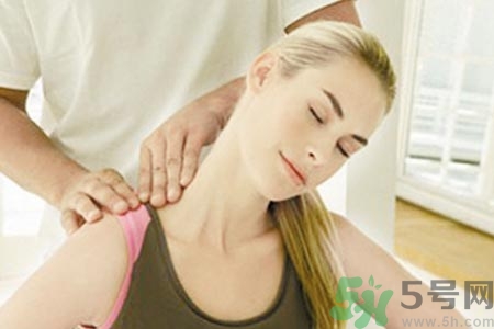 落枕是怎么回事？落枕的原因是什么？