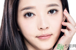 20歲的女生用什么護(hù)膚品比較好？20歲的女生適合用什么護(hù)膚品？