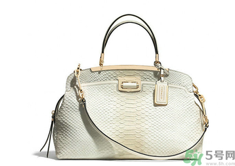 coach包包怎么辨別真假？coach包包真假辨別圖解