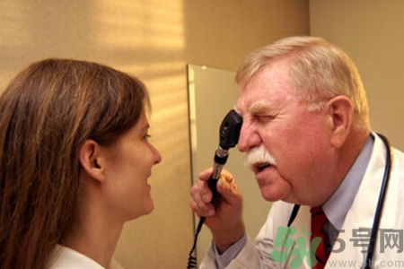 眼睛散光能治好嗎？眼睛散光的癥狀