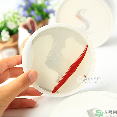 spa蛇毒眼膜使用方法 蛇毒眼膜敷完要洗掉嗎？