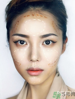 金裕貞妝容 金裕貞蜜桃妝怎么化？