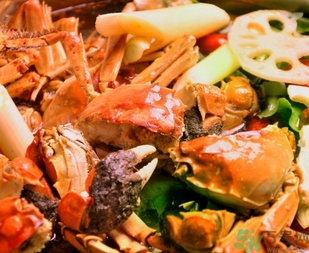 螃蟹搭配什么吃最好？吃螃蟹時(shí)搭配什么？