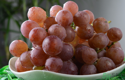 晚上吃葡萄好嗎？晚上吃葡萄好不好？