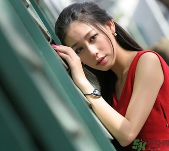 女性頭暈?zāi)垦Ｔ趺椿厥?？女性頭暈?zāi)垦Ｔ趺崔k？