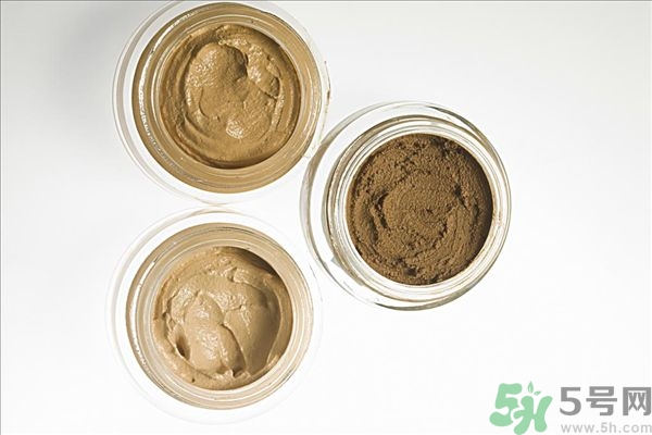 粉底液哪個(gè)牌子好？怎樣正確的選擇適合自己膚質(zhì)的粉底？