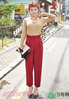 闊腿褲配什么鞋子好看？穿闊腿褲配什么鞋子？