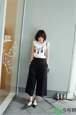 闊腿褲配什么鞋子好看？穿闊腿褲配什么鞋子？