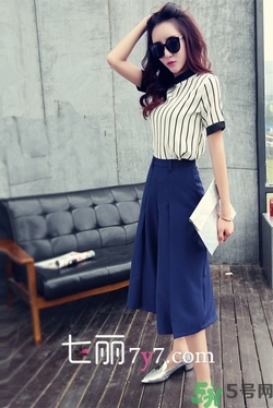 闊腿褲配什么鞋子好看？穿闊腿褲配什么鞋子？