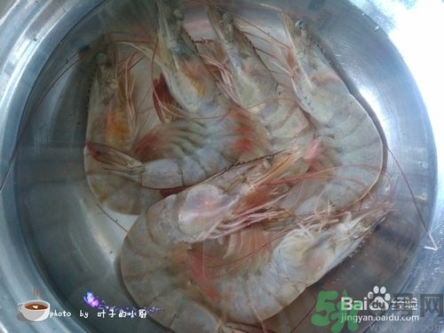 活蝦怎么處理干凈蝦線？活蝦怎么去蝦線？