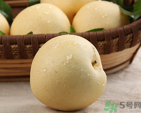 皇冠梨可以燉冰糖嗎？皇冠梨可以做冰糖雪梨嗎？