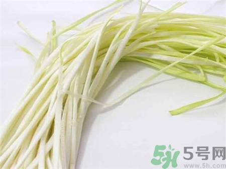 韭黃的營養(yǎng)價(jià)值 韭黃的功效與作用 韭黃的營養(yǎng)價(jià)值 韭黃的功效與作用