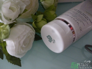 蘭蔻洗面奶真假辨別 蘭蔻洗面奶怎么辨別真假 蘭蔻洗面奶真假辨別 蘭蔻洗面奶怎么辨別真假