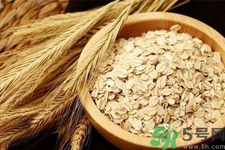吃燕麥片有什么好處？燕麥片吃了對人的好處有哪些？