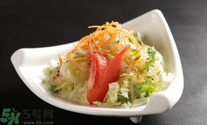 海蜇和葡萄可以一起吃嗎？海蜇和葡萄一起吃好不好？