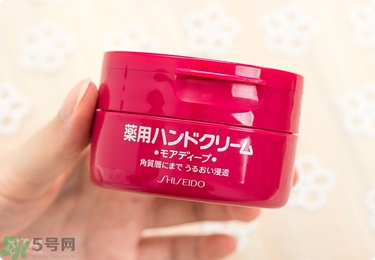 資生堂護(hù)手霜怎么樣？資生堂護(hù)手霜100g紅罐好用嗎？