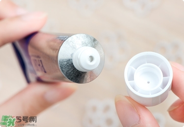 獅王祛痘膏怎么樣？獅王祛痘好用嗎？