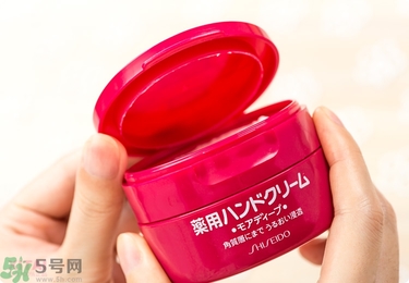 資生堂護(hù)手霜怎么樣？資生堂護(hù)手霜100g紅罐好用嗎？