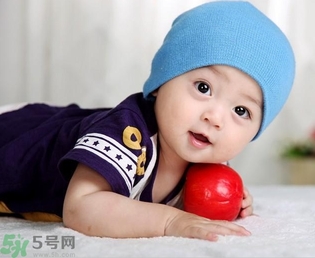 積食發(fā)燒可以吃西瓜嗎？積食發(fā)燒吃什么水果好？