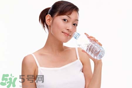 喝水能預防心血管疾病嗎？什么時候喝水對身體最好？